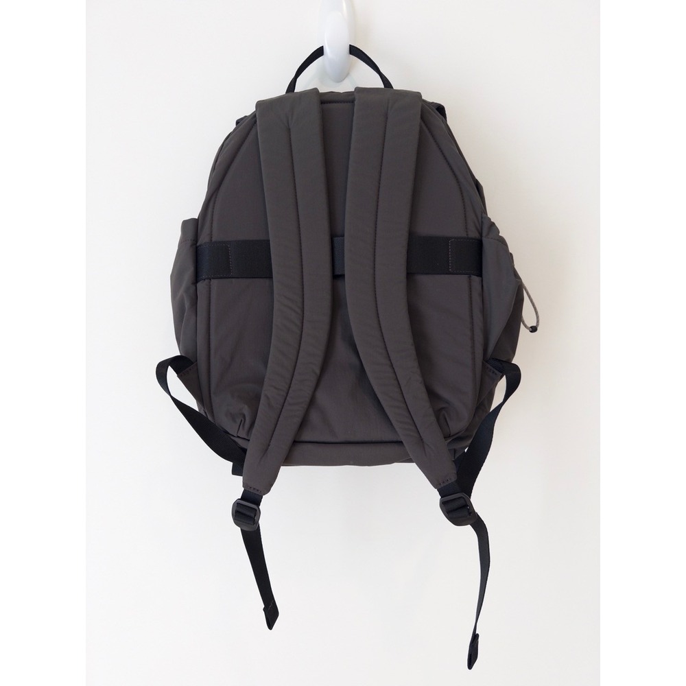 Bellroy Cinch 20L Lightweight Backpack in Charcoal Grey, EUC - Picture 3 of 11